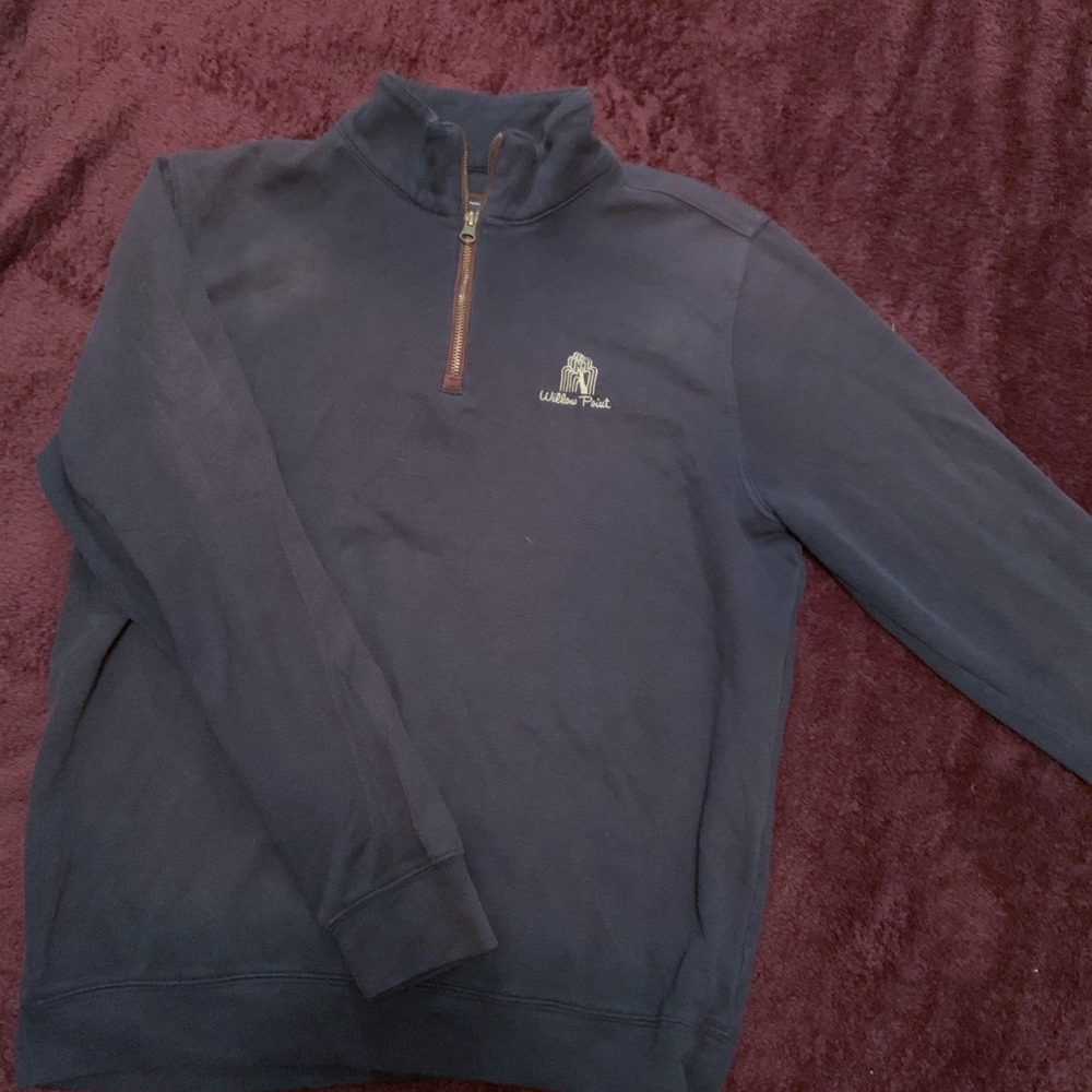long sleeve navy blue sweatshirt